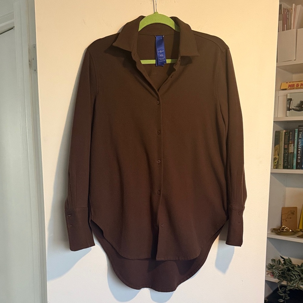 Kit & Ace brown button up shirt